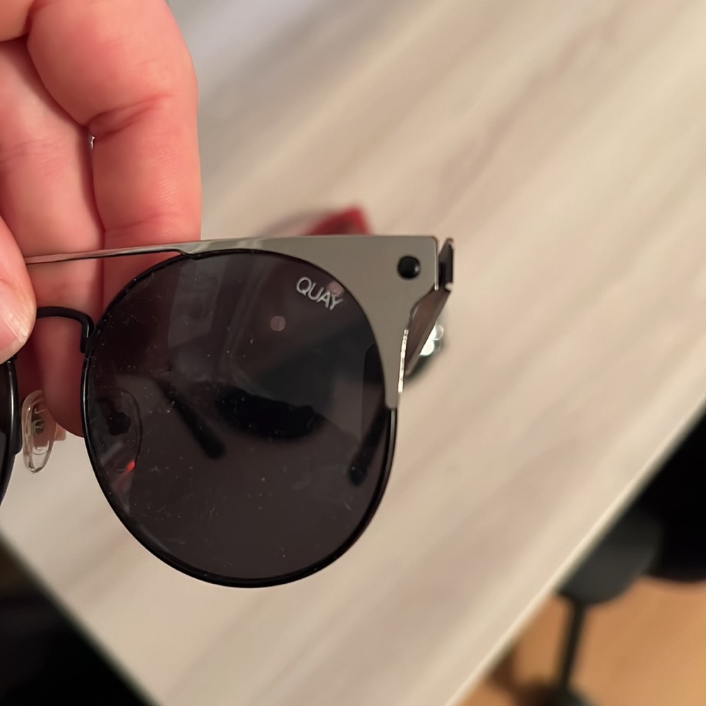 SUNGLASSES BUNDLE - Picture 2 of 4